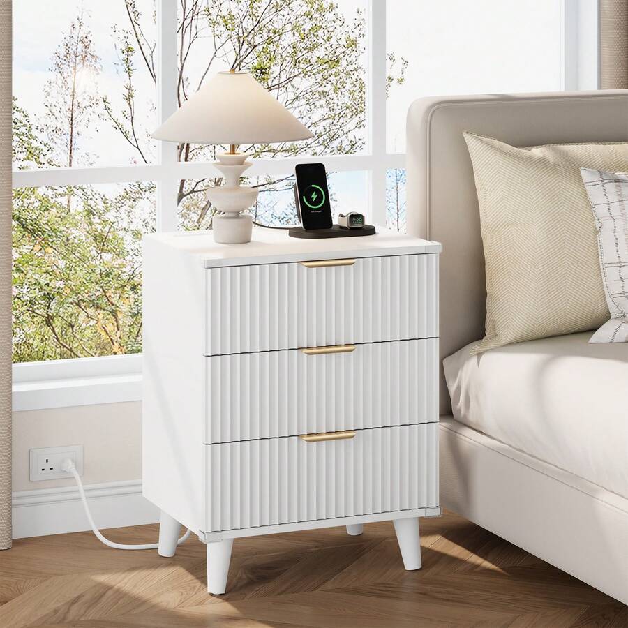 GIKPAL Wood 3 Drawers Dresser Fluted Night Stand With Charging Station, Storage Nightstand Modern Side Table, Bedside Table For Bedroom, Living Room Entryway, White - 白色 - 查看 1