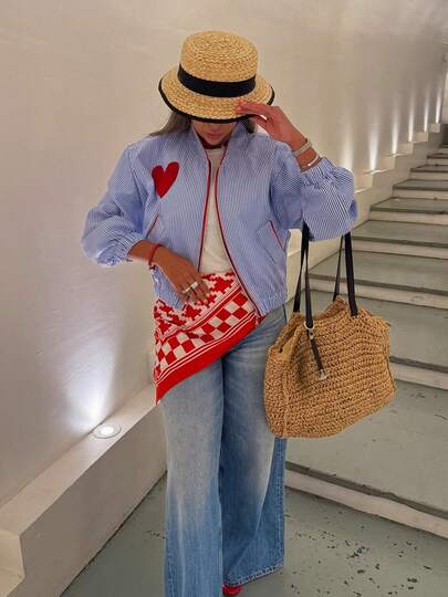 Women's Autumn New Blue Striped Heart Patch Contrast Color Jacket, Casual Commuting Vacation Style Jacket Spring