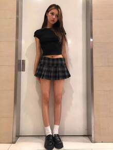 New Retro Plaid Pleated Skirt, Sexy American Style Plaid Mini Skirt For Women, Spring/Autumn - Navy Blue - View 4