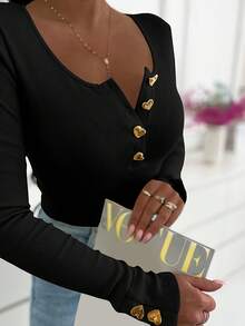 Yuyi Clothing Metal Heart Buckle Crew Neck Fitted Ribbed Black Long Sleeve T-Shirt, Elegant Casual Everyday Wear, Spring/Summer Versatile - Black - View 3