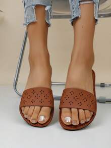 Brown Hollow-Out Women's Sandals - Breathable Open Toe Flat Slippers, Fashionable Hollow-Out Daily Sandals, Comfortable & Versatile, Essential Casual Street Style Item For Summer - Brown - View 12