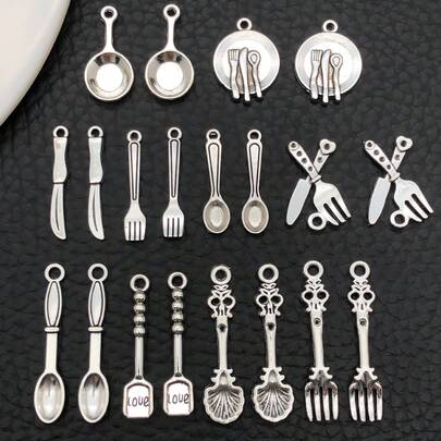 10/20/100 Pcs Hot-Selling Antique Silver Alloy Realistic Cutlery Knife Fork Spoon Series Pendant Charms For DIY Bracelet Ornament Accessories.
