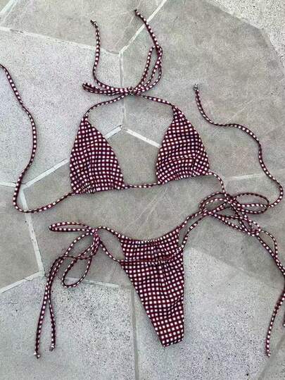 女士紫白格纹挂脖系带比基尼，甜美性感的两件套，适合浪漫的春夏假期。