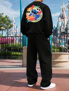 Disney مجموعة من قطعتين للرجال بتصميم الشارع: بلوزة رياضية مع رسومات خياطة وبنطال واسع، ملابس كاجوال - الأسود - مشاهدة 3