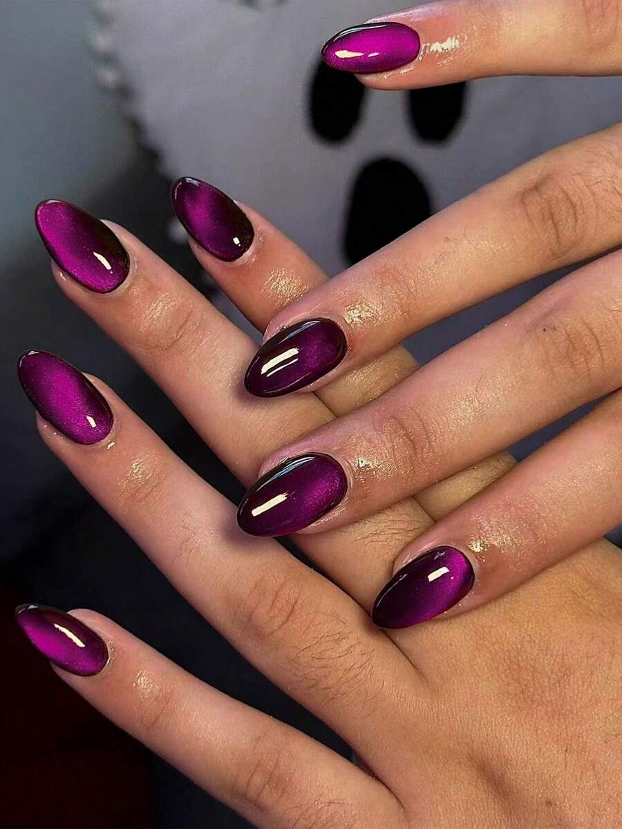 Bộ 24 móng tay giả acrylic hình oval ngắn, bóng, màu tím ánh pha lê kiểu mắt mèo Y2K, thiết kế hình hạnh nhân, vừa vặn hoàn hảo, móng mắt mèo màu tím giúp đầu ngón tay bạn tỏa sáng rạng rỡ, phù hợp cho phụ nữ và bé gái sử dụng hàng ngày đi làm và dự tiệc. - Màu tím - Xem 1