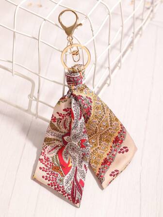 1件缎面布艺挂饰，可作汽车钥匙链、头饰、发饰，适合休闲波西米亚风派对、可爱街头风，优雅锌合金材质，四季皆宜