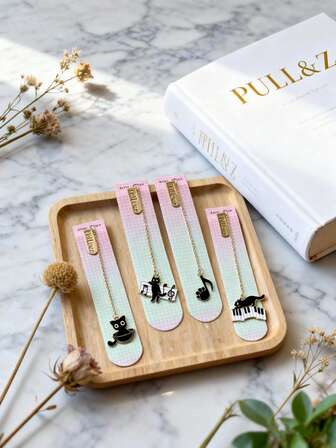 4pcs Little Black Cat Pendant Bookmarks, Stationery And Learning Supplies Creative Cute Student Learning Stationery Reading Auxiliary Bookmarks, School Supplies, Kawaii Stationery, Suitable For School Reading Library Reading, School Supplies
