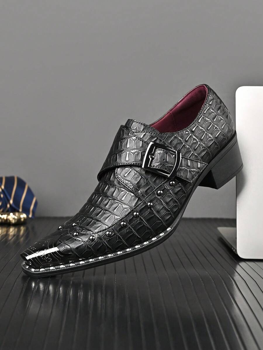 1 đôi giày nam Chelsea mũi vuông bằng da PU dập vân cá sấu, khóa cài đinh tán, đế cao su bền chắc, kiểu dáng casual, thích hợp cho các buổi tiệc và hẹn hò.