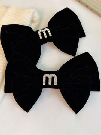 2pcs Women's Black Metal M Letter Rhinestone Decor Bow Fabric Elegant Hair Clip, Gold Head Piece Claw Clips Hair Claws Hair Barrettes, School Stuff, College, Bows, Cute, Looks Of Party, Hair Accessories
