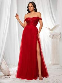 Đầm dạ hội VIPGIRL màu đỏ xuyên thấu quyến rũ, hở vai, với phần thân áo ôm sát đính hạt - Đầm dạ hội trang trọng, thanh lịch dành cho những dịp đặc biệt. - Đỏ - Xem 6