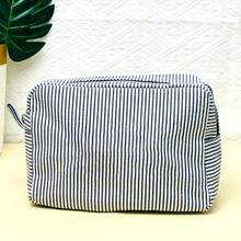 Túi đựng mỹ phẩm thêu tên theo yêu cầu, Quà tặng cho phù dâu, Quà tặng cho nhóm phù dâu, Quà tặng cho phái nữ, Túi đựng đồ vệ sinh cá nhân tùy chỉnh, Túi đựng mỹ phẩm, Túi đựng mỹ phẩm cá nhân hóa có tên, Túi đựng đồ trang điểm tùy chỉnh, Túi đựng mỹ phẩm thêu tên, Túi du lịch, Quà tặng Ngày của Mẹ - Nhiều màu - Xem 24