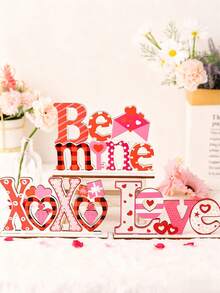 3 piezas Conjunto de adornos de mesa de madera para el Día de San Valentín - Diseños con patrones lindos en rojo brillante y rosa suave (Sé mío/XOXO/AMOR/Feliz Día de San Valentín), acentos decorativos ligeros y duraderos, perfectos para decoración de habitación/fiesta y ambiente romántico del Día de San Valentín - Multicolor - Ver 2