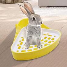 MONAS Caja de Arena para Conejos, Arena Esquinera con Rejilla para Conejos, Orinal de Esquina para Conejos, Cobayas, Chinchillas, Hurones y Otros Animales Pequeños Accesorios para Mascotas ()(Amarillo) - Unitalla - Ver 8
