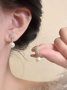 topshiny 一对优雅的珍珠水钻吊坠耳环，适合日常佩戴和派对场合。 - 彩色 - 查看 1