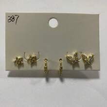1 Pair Of Gold Zirconia Stud Earrings - TZ00389 Blue 18K Pair - View 15