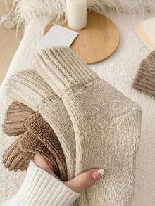 1 Pair/5 Pairs/10 Pairs Women's Warm Thick Knitted Soft Vintage Casual Mid-Calf Socks, Fuzzy Socks, Suitable For Pairing With Snow Boots Or Ankle Boots In Winter - Multicolor - View 3