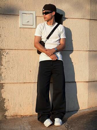 棉质直筒牛仔裤，休闲个性阔腿洗水牛仔布，情侣款宽松直筒版型