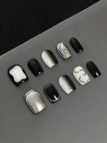 10pcs Pure Handmade Press On Nails Short Nails Square Nails With Black, White And Silver As The Main Colors, The Black And White Gradient And The Three-Dimensional Lines Of Metallic Silver Are Decorated. Nail Supplies - Black and White - View 1