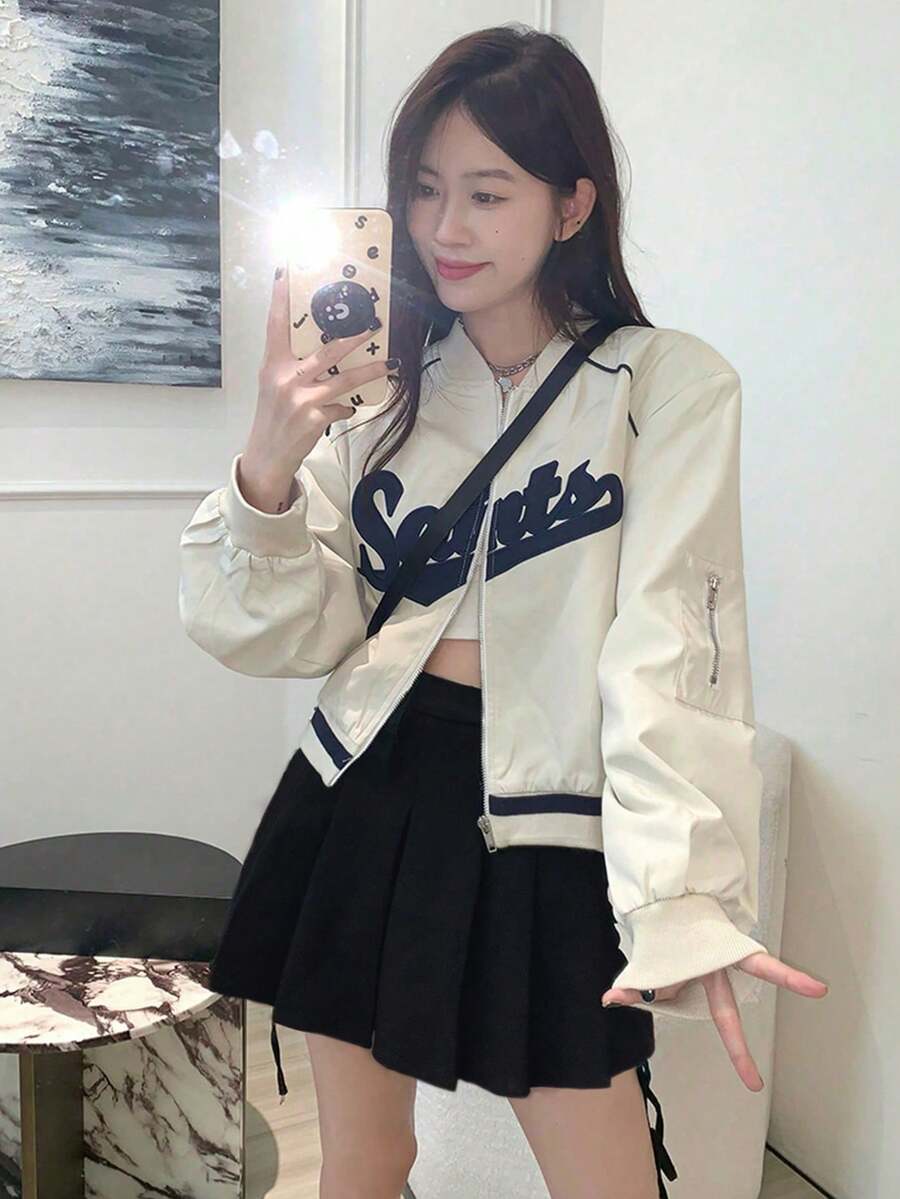 Jaket Varsity Wanita Bergaya Vintage dengan Bordir, Hiasan Huruf Warna Kontras, dan Resleting, Desain Baru, Jaket Lengan Panjang Longgar Pendek untuk Musim Semi. - Aprikot - View 1