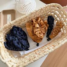 1 Vintage Pleated Fabric Hair Claw Gentle Temperament Floral Texture Versatile Banana Clip Commuting Versatile Lazy Style Hair Accessory - 藍色小號 - 查看 4