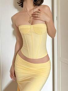 Women's Summer Casual Yellow Tank Top, Fashionable Sexy Backless Top, Y2K Style, Suitable For Vacation And Beach - Yellow - View 1
