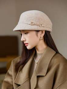 1 件女士纯色秋冬金属心形装饰毡贝雷帽、云朵贝雷帽、艺术家贝雷帽、报童帽、休闲优雅街头时尚百搭渔夫帽，适合秋季户外、聚会、骑行、旅行、派对、日常使用