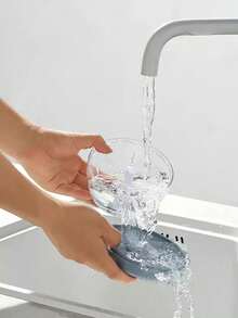 1pc Handheld Garlic Crusher Household Garlic Mincer Manual Garlic Chopper Garlic Paste Maker Easy Pull Garlic Grinder Shrimp Cutter And Chopper Kitchen Tool For Cooking And Food Preparation