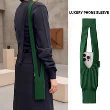 2025 Funda de punto 3D para teléfono, funda protectora suave, bolsillo para teléfono, nuevo estilo de accesorio de bolso de mano, ornamento de bolso, esencial para viajes - Multicolor - Ver 3