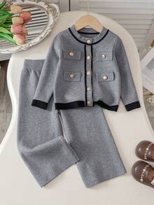 Conjunto de 2 peças: 1 cardigan de malha com bolso falso e cor sólida para meninas e 1 calça de malha também em cor sólida. Ideal para uso diário, férias, primavera, outono e inverno. - Cinza - Ver 1