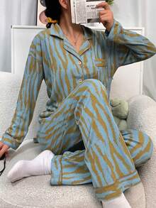 两件套女士睡衣套装，长袖开衫V领睡衣，不规则条纹印花，优雅时尚家居服，适合户外穿着，全新配套套装 - 綠色 - 查看 4