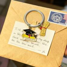 10 Pieces Of Yellow Graduation Cap Bags With Pendant, Multi-Functional Schoolbag Hangers, Schoolbag Hooks, Key Chains, Doctor's Cap Key Chains. The Graduation Cap Keychain Is A Blessing Gift For Students During The Graduation Season And Exam Period. - Multicolor - View 1