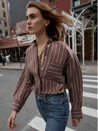 女士时尚休闲条纹衬衫，翻领，带口袋，前襟纽扣，适合办公室、通勤、街头风格，春夏新款