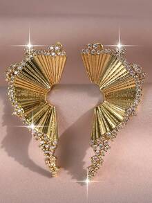一对中东风格半圆翅膀镀金耳环，镶嵌迷人条纹立方氧化锆，适合女性作为订婚、结婚纪念日、宴会、舞会、派对装饰的礼物，铜质首饰。 - 金黃色 - 查看 9