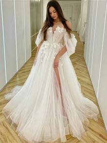 Elegant Sweetheart Long Puff Sleeves Wedding Dress,Off Shoulder V Neck A-Line 3D Applique High Slit Tulle Formal Bride Gowns Women,Registry Office Dresses Bridal Fashion,Evening Party Dress Birthday Party Dress Country Wedding,Romantic Church Ceremony Wedding Dress,Suitable For Wedding,Dating,Party,Singles' Party,Vacation,Formal Occasions,Dinner Dress,Prom Dress,Homecoming Dess,Cocktail Party,Wedding Guest Dress,Graduation - 白色 - 查看 1