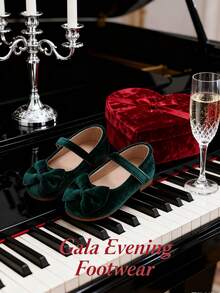 1双时尚深绿色平底鞋，天鹅绒蝴蝶结玛丽珍鞋，优雅公主风，适合派对礼服、节日庆典、生日派对等场合。 - 綠色 - 查看 5