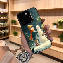 Cubierta de telefono con diseño de invierno azul oscuro con niño haciendo muñeco de nieve y texto CASENO para uso diario en temporada fría Aplicable a los teléfonos de la serie Apple y Galaxy - Blanco - Ver 4
