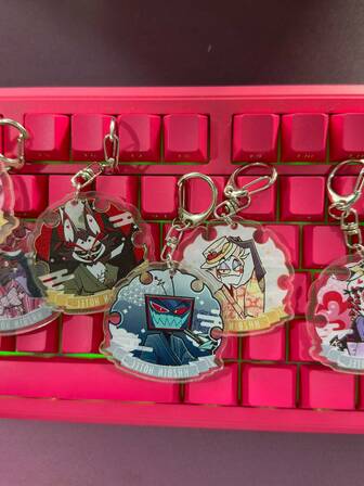 动漫手办 Q 版亚克力钥匙扣 时尚动漫手办收藏玩具包包挂件礼品 现货