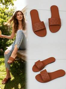 Brown Hollow-Out Women's Sandals - Breathable Open Toe Flat Slippers, Fashionable Hollow-Out Daily Sandals, Comfortable & Versatile, Essential Casual Street Style Item For Summer - Brown - View 1