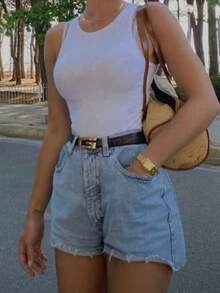 Women's Casual Denim Shorts With Pockets, Zipper And Slight Stretch, Suitable For Summer Wear - Light Wash - View 1