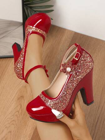 Röda Cheongsam Höga Klackar, Spänne, Tjock Klack, Mjuk Botten, Mångsidig, Inte Tröttsam, Lämplig För Svärmors Bröllopsbankett