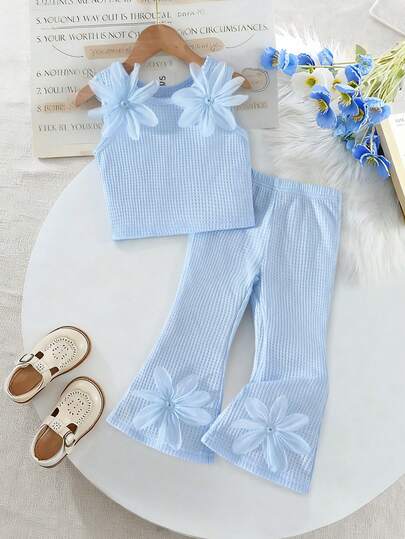2pcs/Set Toddler Girls' Solid Color Textured Sleeveless Top And Flare Pants Set, Fashionable Casual Outfit With 3D Floral Decor, Cute For Young GirlSummer