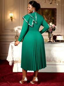 Elegant Plus Size Green A Line Pleated Dress Long Sleeve Stand Collar Midi Length With Asymmetrical Ruffle Sequin Detail Knitted Fabric - màu xanh lá - Xem 2