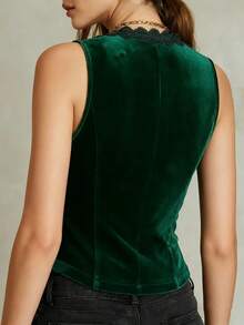 Women's V-Neck Velvet Top, Lace Trim And Button Design Velvet Camisole - Dark Green - View 2