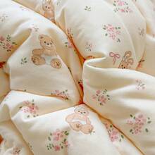 1pc Printed Floral & Cartoon Pattern Comforter, Soft Plush Fabric, Quilted Design, Suitable For Bedroom, Guest Room, All Season - Pink - View 4