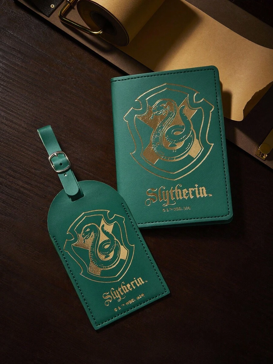 HARRY POTTER X SHEIN 两件套金色箔纸护照夹和行李牌，礼品，返校季，假期