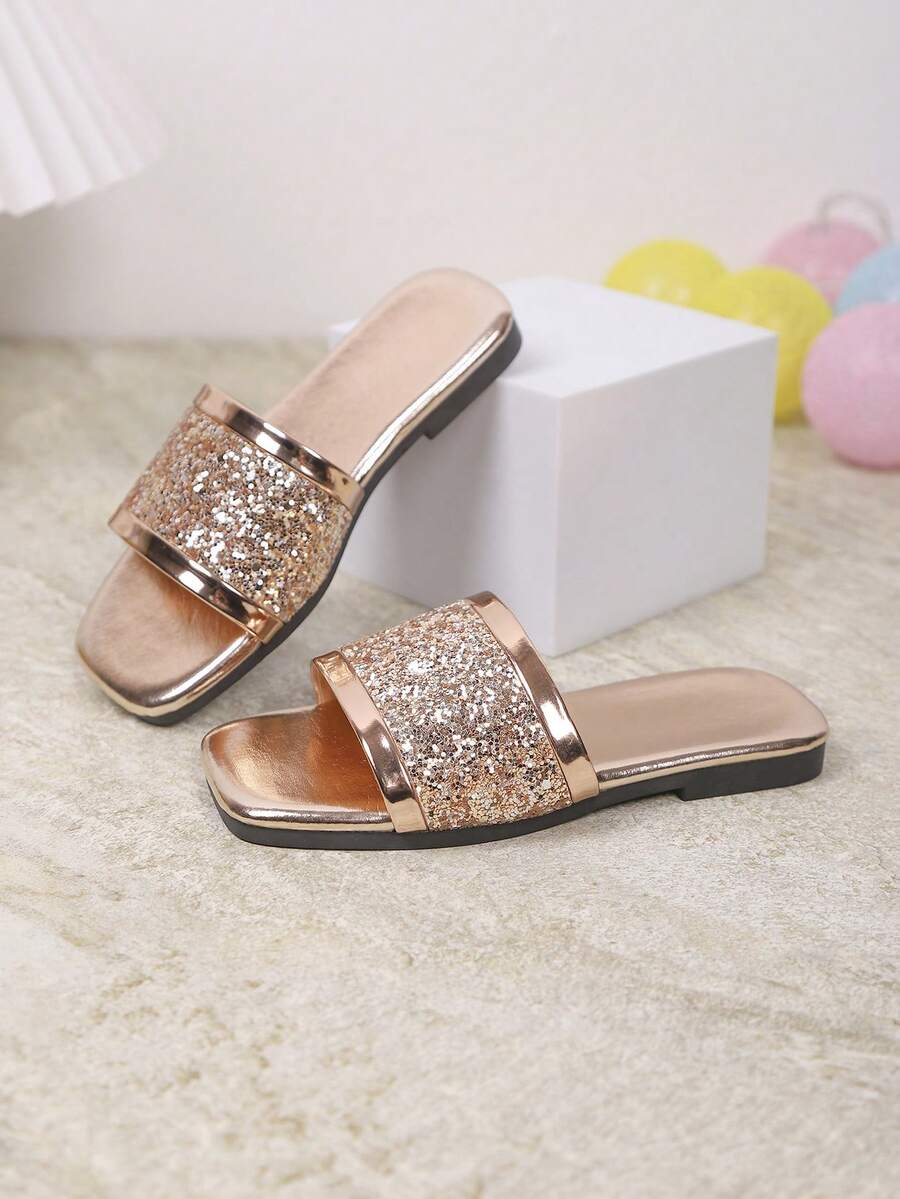 Children's Fashionable Slippers, New Sparkling Design, Stylish, Convenient, Lightweight Children Beach Slippers, Summer - Champagne - View 1
