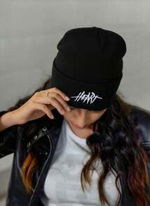 DareSee 1顶秋冬针织帽，带刺绣字母，休闲保暖滑雪帽，情侣新年音乐节必备 - 彩色 - 查看 4