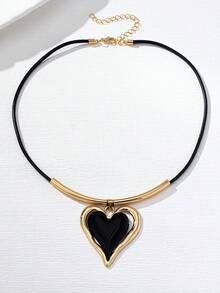 1pc Retro Unique Design Black Heart Pendant Necklace, Versatile For Women Casual, Party Wear Or Gift - Multicolor - View 2
