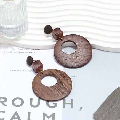 一对复古豹纹几何镂空圆形木珠吊坠耳环，独特设计