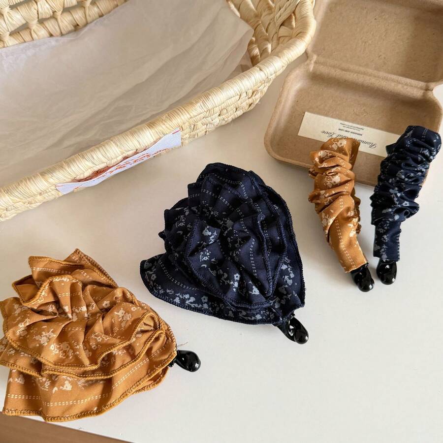 1 Vintage Pleated Fabric Hair Claw Gentle Temperament Floral Texture Versatile Banana Clip Commuting Versatile Lazy Style Hair Accessory - 藍色小號 - 查看 1